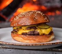 Чизбургер с двойной котлетой от шефа