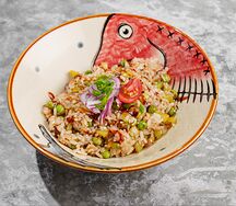 Жареный рис с овощами