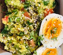 Тост с авокадо 