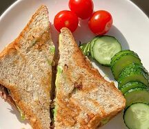 Тосты с овощами 