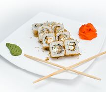 Ролл Бонито с угрем