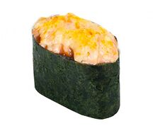 Запеченный гункан с лососем