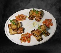 Рулетики из баклажанов с сырной начинкой