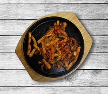 Свинина с шампиньонами и овощами