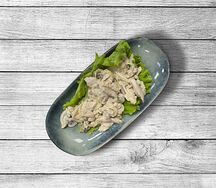 Куриная грудка в сливочно-грибном соусе