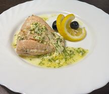 Горбуша, запеченная на пару