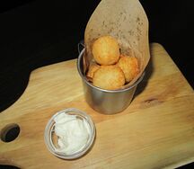 Сырные шарики