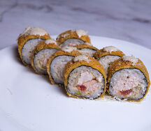 Жареный ролл Цезарь с курицей