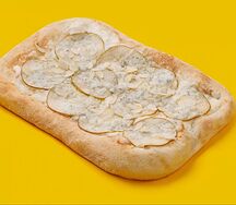 Римская пицца груша-горгонзола