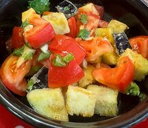Салат с хрустящими баклажанами