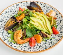 С морепродуктами