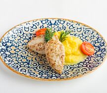 Котлетки куриные с картофельным пюре