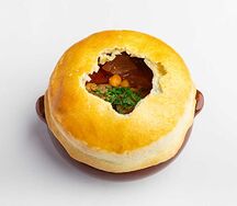 Пити с телятиной