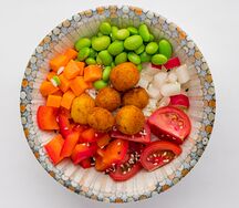 Поке с рисом и курицей