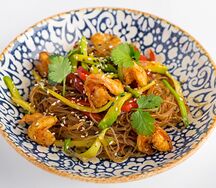 С фунчозой и креветками