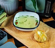 Элеш с куриным бульоном