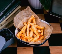 Картофель фри с паприкой