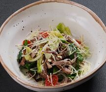 Салат с языком и грибами 