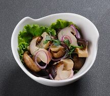 Грибы маринованные с луком 