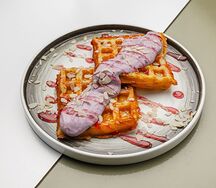 Вафля с ягодным мусом