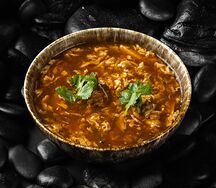 Китайский кисло-острый суп с курицей
