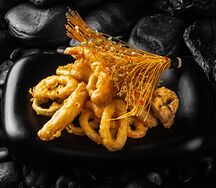 Ассорти морепродуктов в кляре