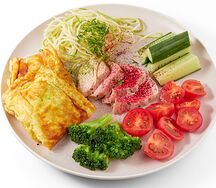 Правильный и полезный завтрак с курицей