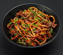 Wok лапша с говядиной