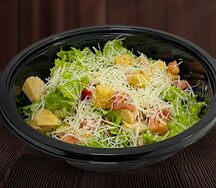 Салат Цезарь с курицей большой