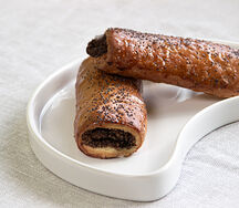 Булочка с маком