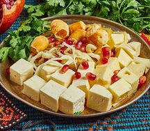 Ассорти из кавказских сыров