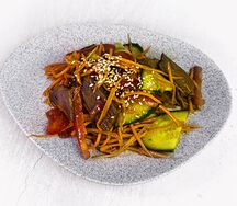 Салат Огурчики с мясом по-корейски