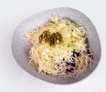 Салат Свекольный с сыром и грецким орехом