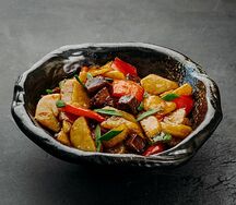 Жареная говядина с картофелем