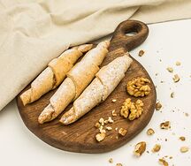 Трубочки с грецким орехом