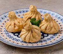 Хинкали с сыром сулугуни жареные