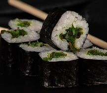 Ролл с чукой
