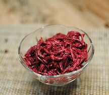 Салат из свеклы с чесноком