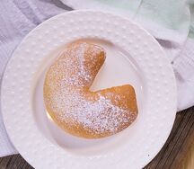 Рогалик со сгущенкой