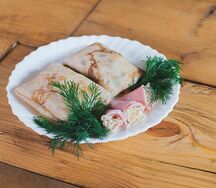Блинчик с ветчиной и сыром