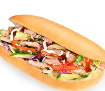 Данар в булке Богатырь с курицей