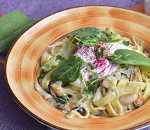 Паста с морепродуктами в сливочном соусе