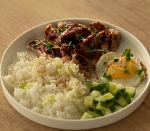 Рис басмати с курочкой хойсин и яйцом