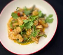 Курица Гун Бао с арахисом 