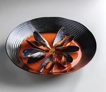 Мидии в томатном соусе