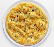 Четыре сыра пицца