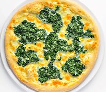 Пицца Шпинат и моцарелла