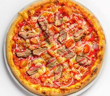 Утка с брусничным соусом