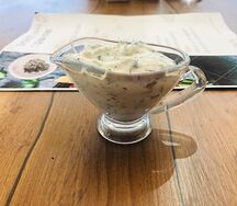 Соус сметанно-чесночный