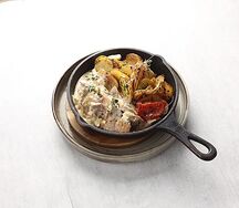 Свинина в сливочно-грибном соусе